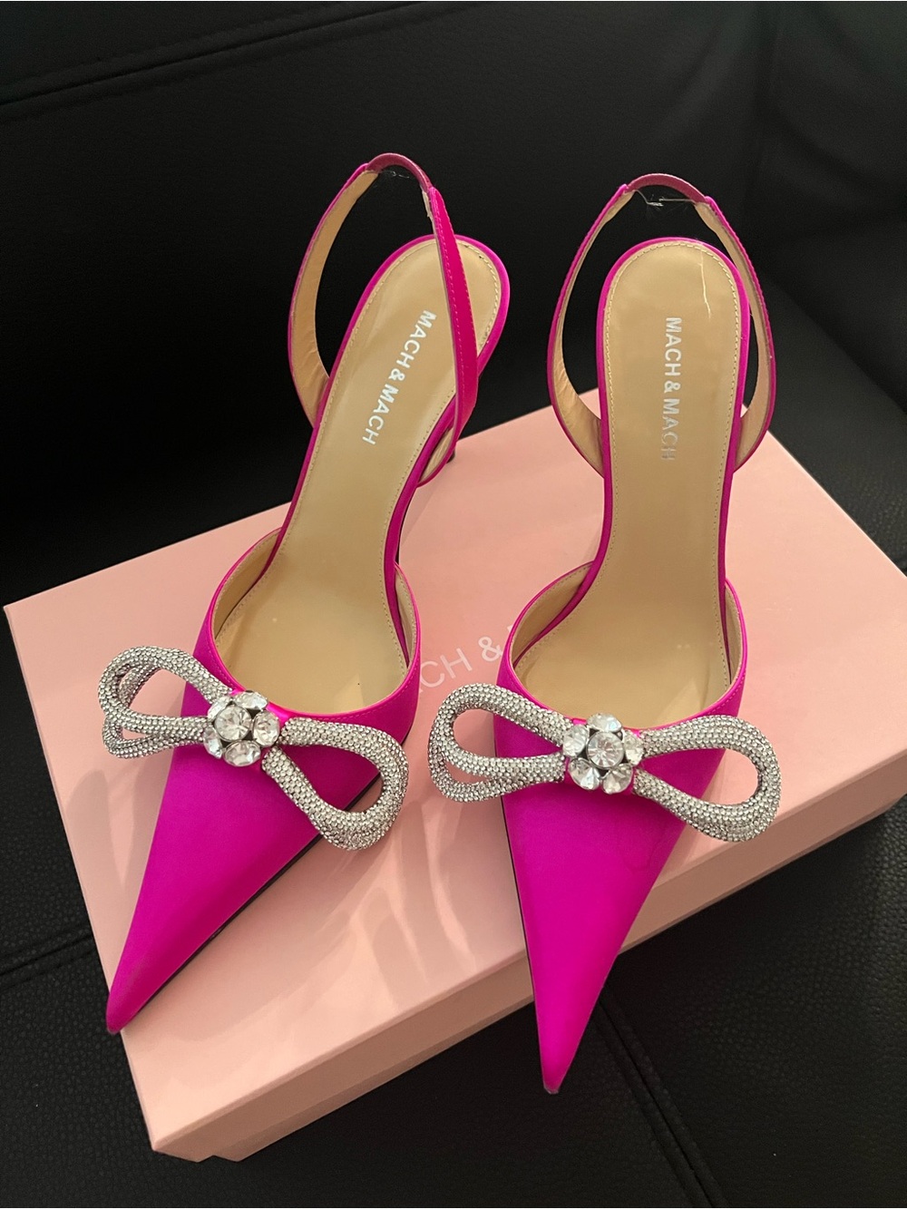 Authentic MACH & MACH Fuchsia Slingback Pumps with Crystal Bow size 38 EU